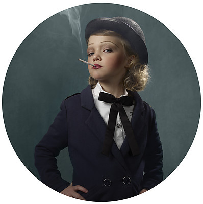 Frieke Janssens ‘Smoking Kids’