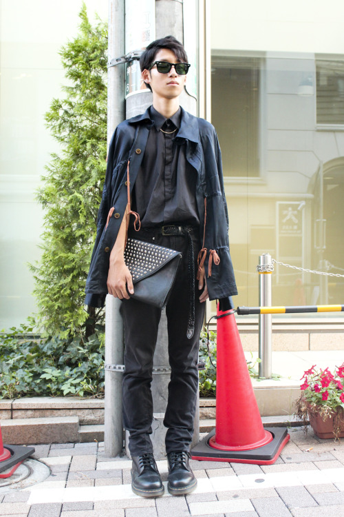streetsnapfashion:  src:@ 