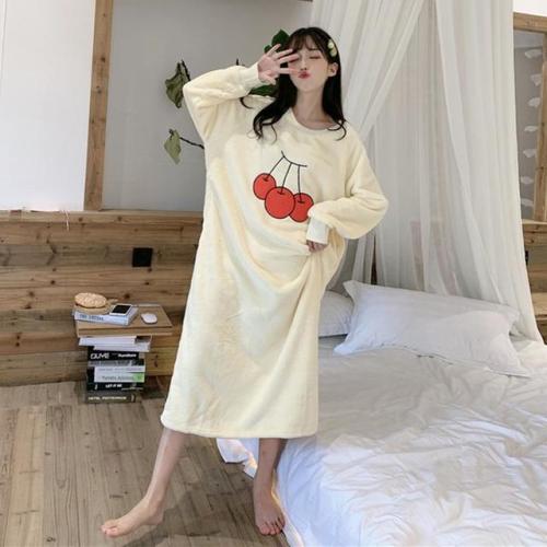 Cute Fruit Plush Pajama Dress starts at $29.90 ✨☀️✨Tag your friend if you think he/she fits it well 