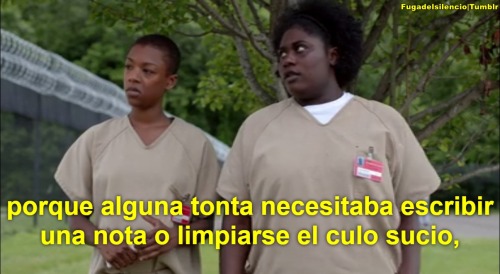 fugadelsilencio:  Orange is the new black. 