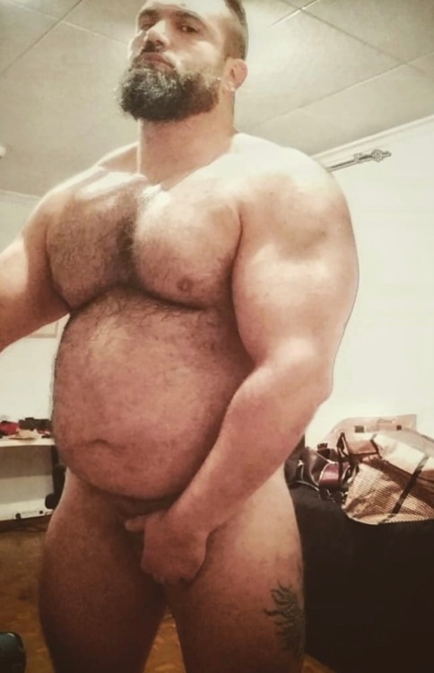 butchdirtypaintop:bcman89:Wanted:  A toilet slave to service me any way I want.