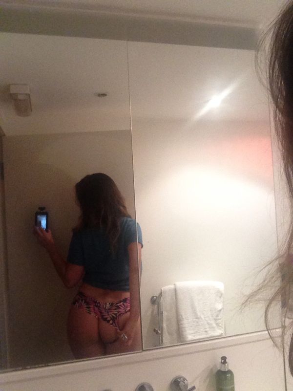 poposensei:  Kelly Brook
