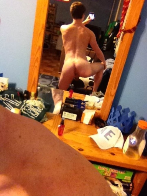 Porn Pics ultraboyhunter:  Daddy says: Underwear tends