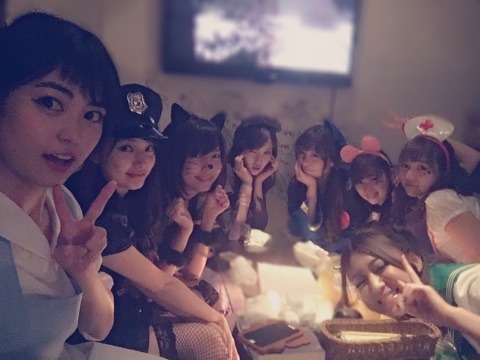 namiyorirobinha:  永尾まりや　ブログ「MARIYAGI BLOG」「Halloween night」より20151102　19：41永尾まりや　板野友美中村麻里子　武藤十夢　前田亜美　中西智代梨　小笠原茉由　高城亜樹　内田眞由美