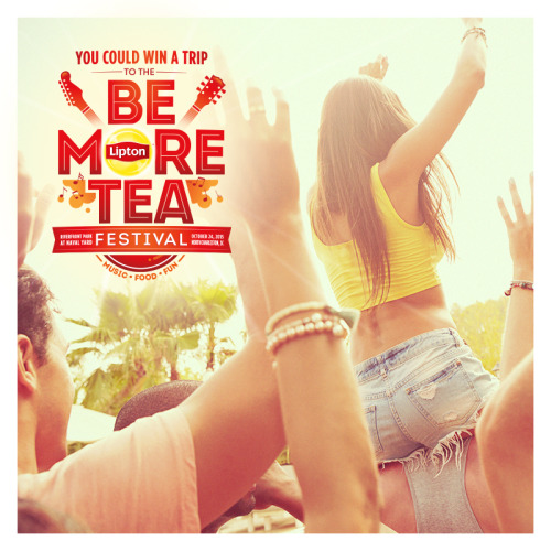 Best seat in the house: front row shoulder. Enter the #BeMoreTeaSweeps &amp; you could win a tri