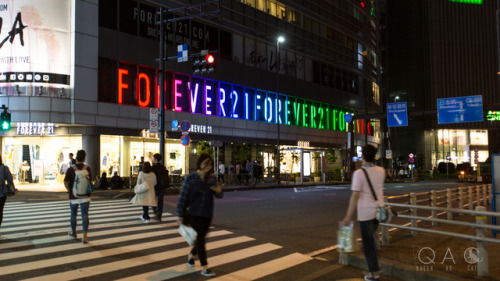 queerascat:Tokyo Rainbow Pride 2017: TOKYOrandom glimpses of rainbows around Shibuya & Shinjuku.