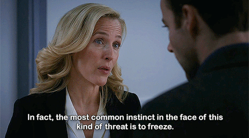 hela-odinsdottir:The Fall | S03E01This is actually something they teach prosecutors: that the fear i
