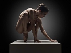 viktorymodel:  “human creature” by @Roger