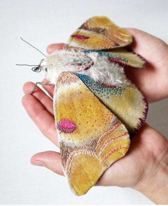 viralsky:  housebuiltbyghosts:  fer1972:  The Textile Moths of Yumi Okita  i fucking