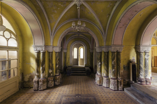Romanesque by Timeless Seeker flic.kr/p/2hdzVTy