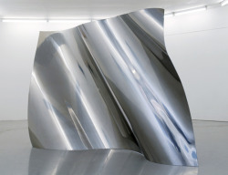 vjeranski:  OLE MARTIN LUND BØUntitled / Stainless steel / 2 x 3 x 0.6 m / 2007