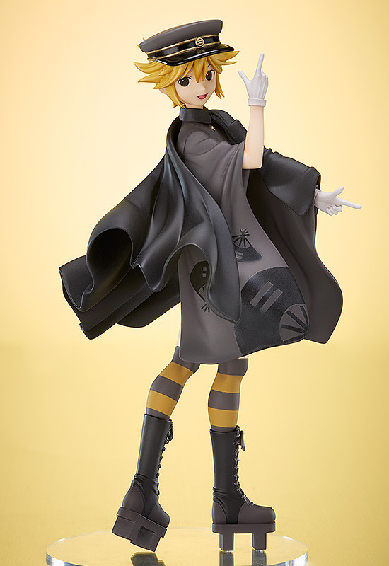 goodsmilecompanyunofficial:  1/8th Scale Kagamine Len (Senbonzakura) from the song Senbonzakura