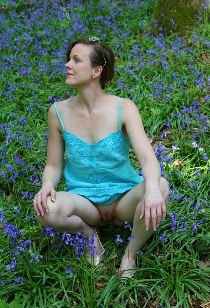girlsgoingcommando3:  Flashing her flower among flowers