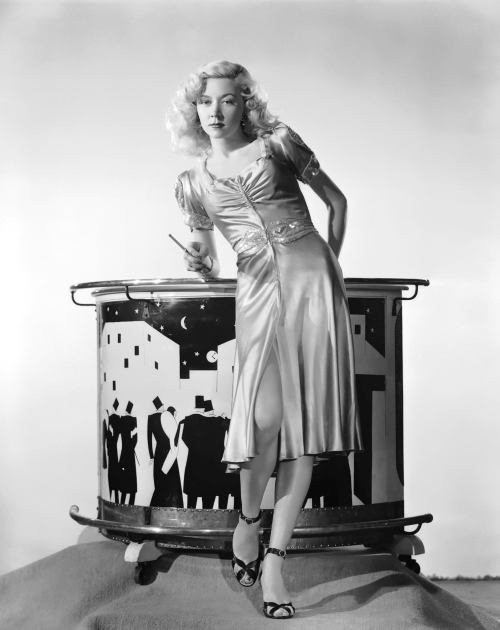 Gloria Grahame Nudes &amp; Noises  