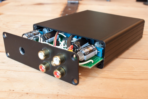 mr-freddie-freeloader:  Finished my own homemade preamp. Took me about 50 hours to make, but it was worth the time. It sounds great! The design is based on the Bugle2 phono amplifier from Hagerman Technology (link)