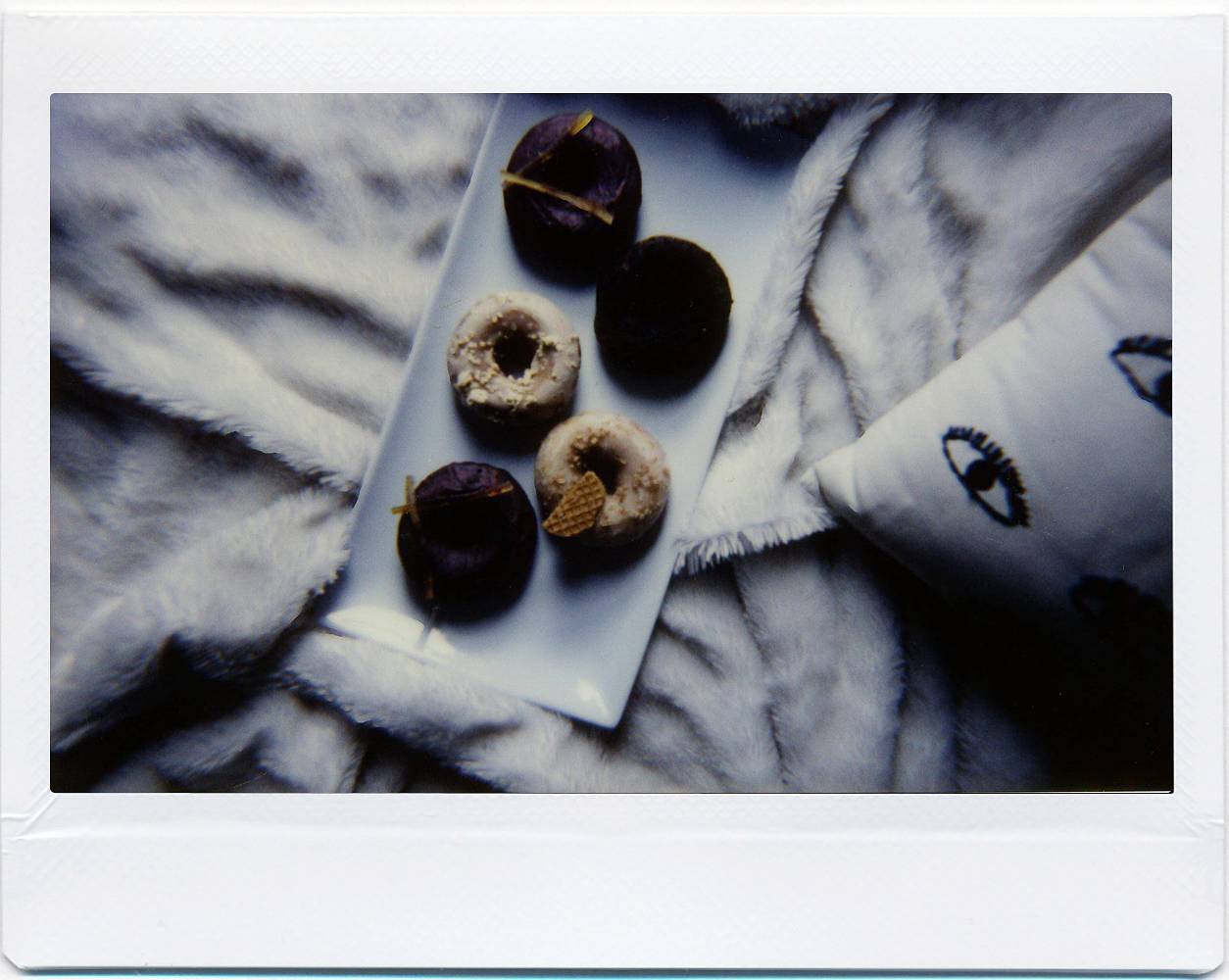 lomographicsociety:    Food Photography Tips With Hungry HipstersAfter months of