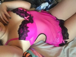 stoned-outta-my-mind420:  Tried on some of my lingerie today ;)  😍😍