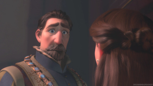 dr3amingofdisn3y-deactivated201:Rapunzel’s Father, The KingIt’s amazing how a man who doesn’t speak 