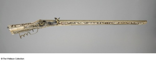 Gold and antler decorated wheellock rifle crafted by Christoph Techsler, German, circa 1600.from The