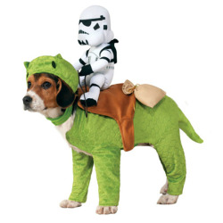 geekymerch:  Star Wars dog costumes. Need