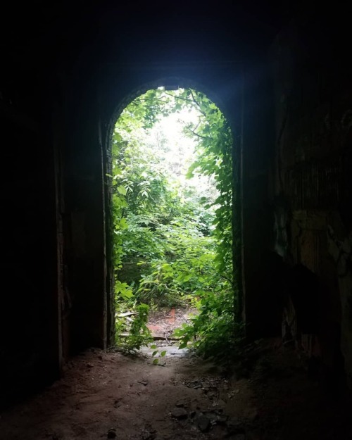 I got to shoot at Sea View Hospital on Staten Island today! It was really fun and a very cool place 