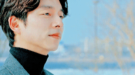 kanghaneul:That night I lit the lantern. I thought of my sister in a life far away.  I thought of my
