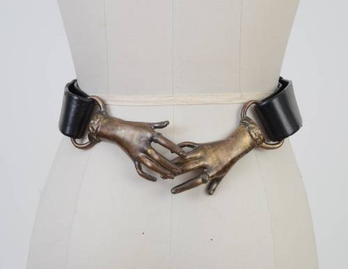 snootyfoxfashion:Vintage 70s Victorian Style Hands Belt from SHOPPOMPOMVINTAGE