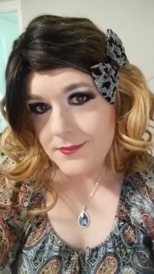 trishy: wendycdvixen: A pic from the last time I dressed.  via https://trishy.tumblr.com/, quality no-ordinary pictures :)         its right to be you