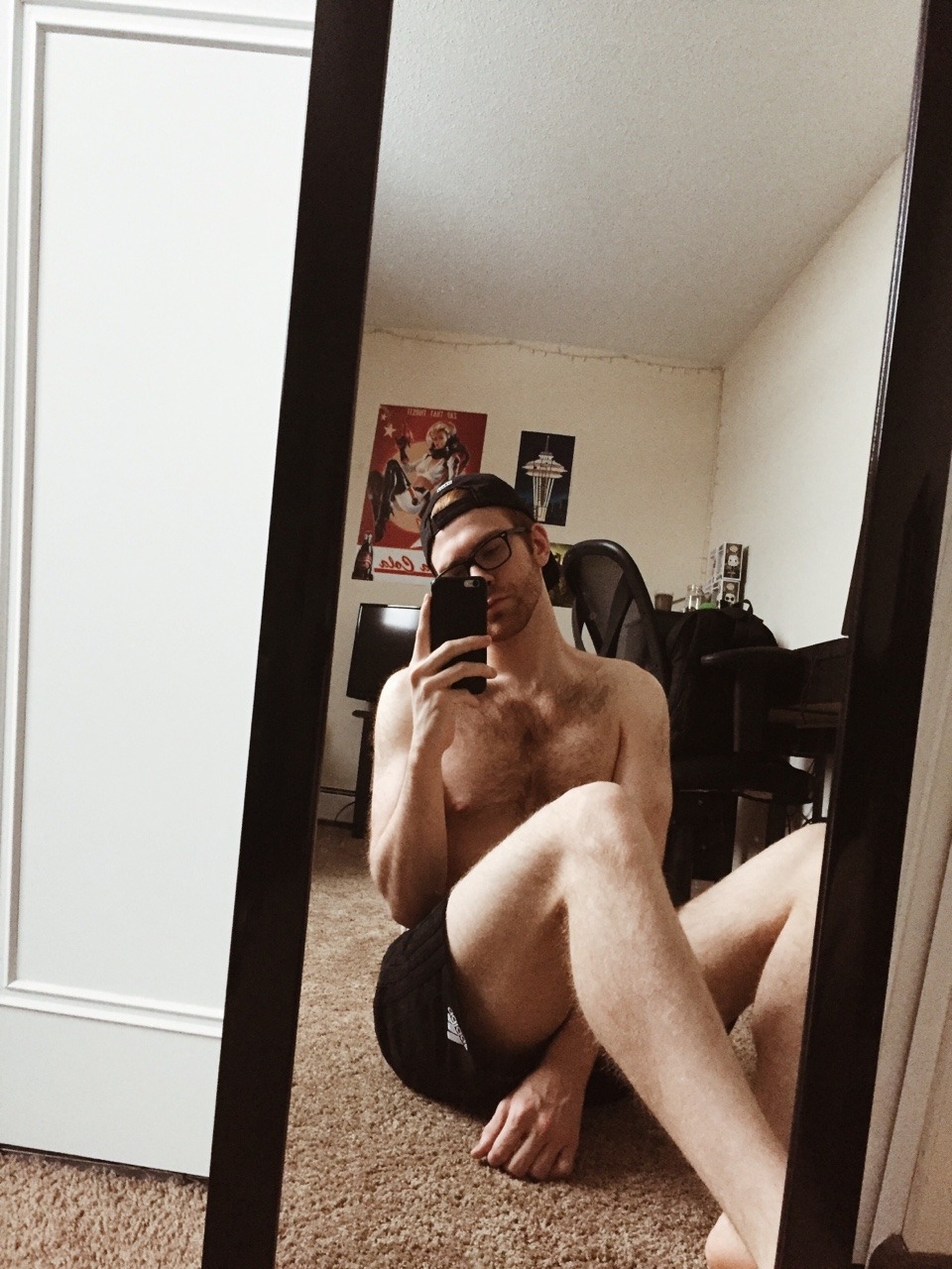 adloquors:update: finals suck &amp; the dad bod is still in