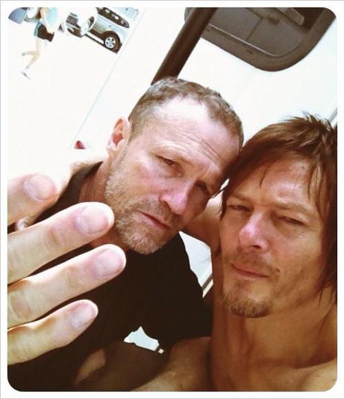 peopleinhellwantslurpees69:  MYSELF and Michael Rooker have organised a Tumblr Interview!