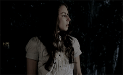 dailypllsource:one character per episode » spencer hastings in 1.03 “to kill a mocking girl”