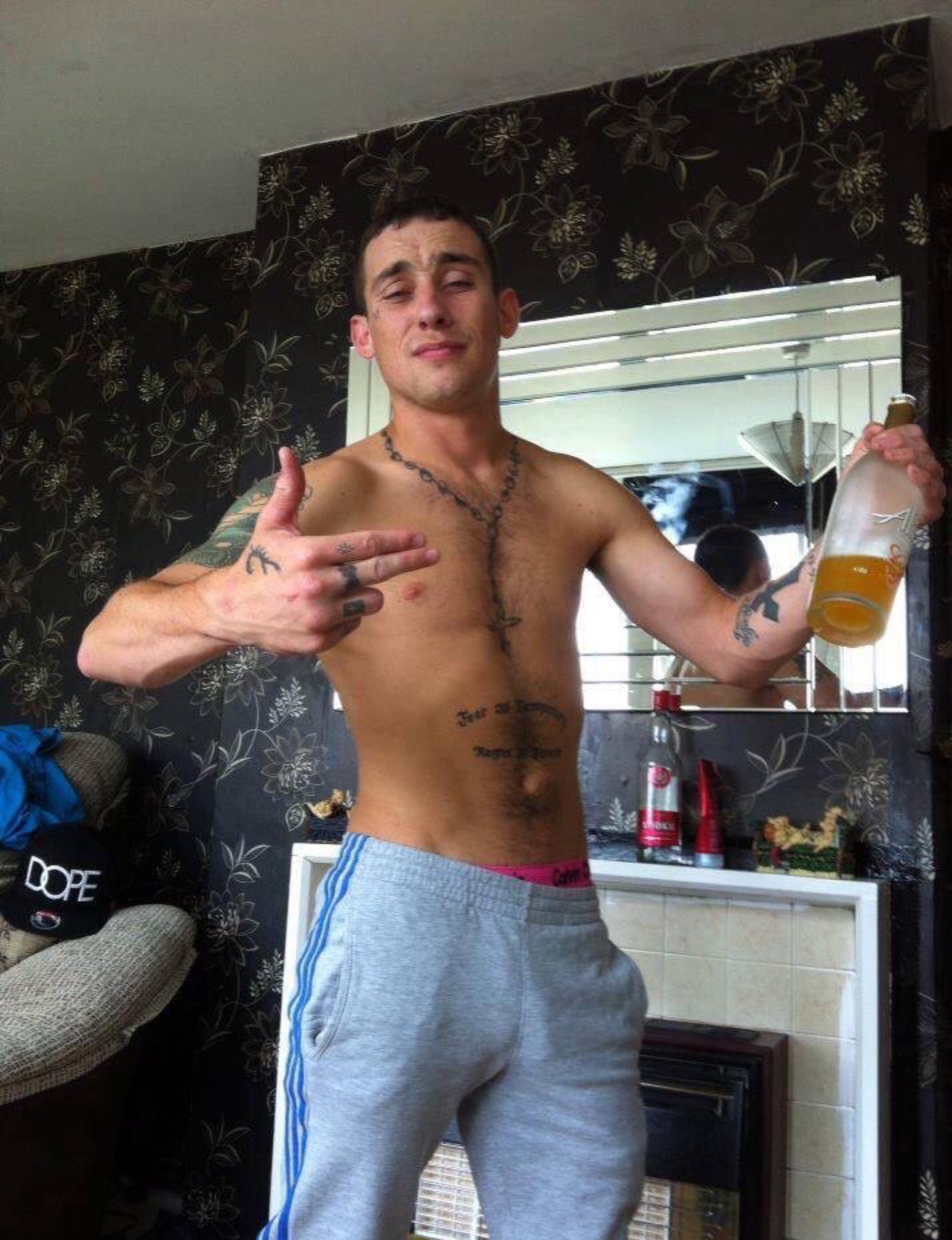 scousecunt:  Love chavs … Good looking ones 😈 