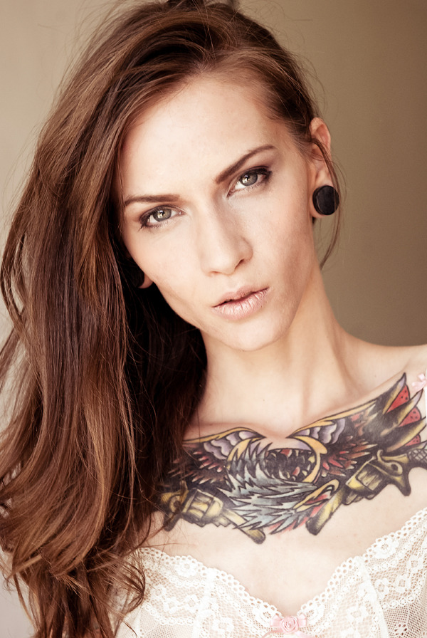  Model: Rachel Weichbrodt Hair and makeup: Angie Mehlhorn Photographer: Megan Gardner