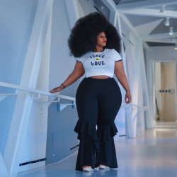 iamrdc:  Brown Skin, Natural Hair, Plus Size &amp; Fucking SLAYING 😍💛🙌🏾