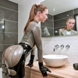 Love women in latex