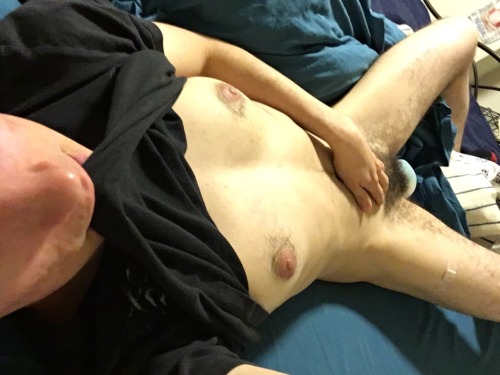 heavy-whipping-cream:  Knots n’ near O-faces [He/Him, do not remove caption]