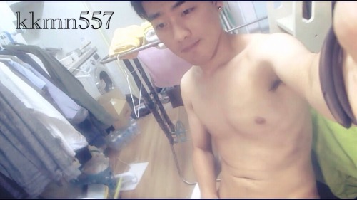 private-icon: kkmn557: Do you wanna see full version of his hard cock? 500 likes for more 역시 한국남자 