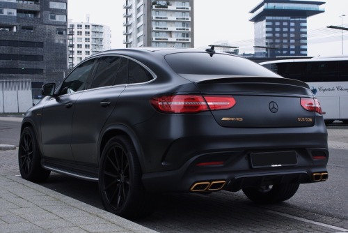 Mercedes-AMG GLE63 S | via