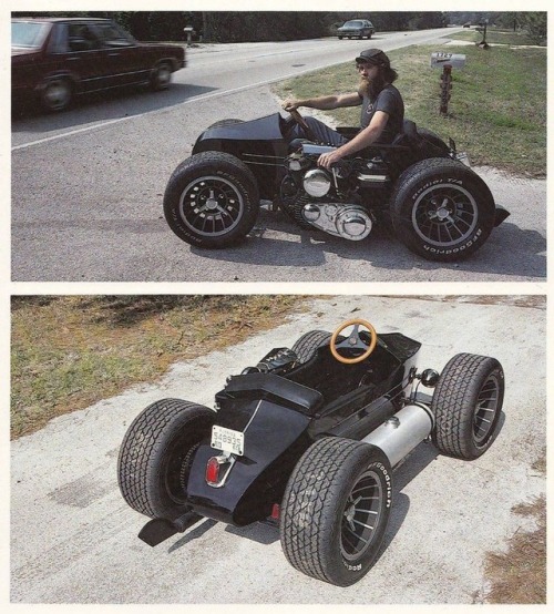 theoddrods:  A 1945 Harley Davidson combined with a ’36 Harley side car produces this interesting quad like vehicle that has a ’41 flat head riding shotgun.   Bottom photo is of a similar build from Bangkok.  Sick