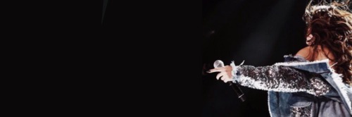 *:･ﾟ✧*selena gomez headers*:･ﾟ✧*  ➜ like/reblog if you save them or Credit to @gomzofthrones on twit