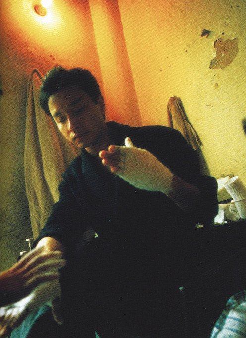 pinkfurcoat: From Christian Doyle’s “Buenos Aires,” his photo diary from his time on the set of Wong Kar Wai’s Happy Together. (source) 