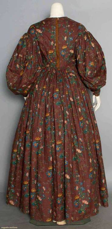 lesmiserablesfashions: Day dress c. 1825 [x]