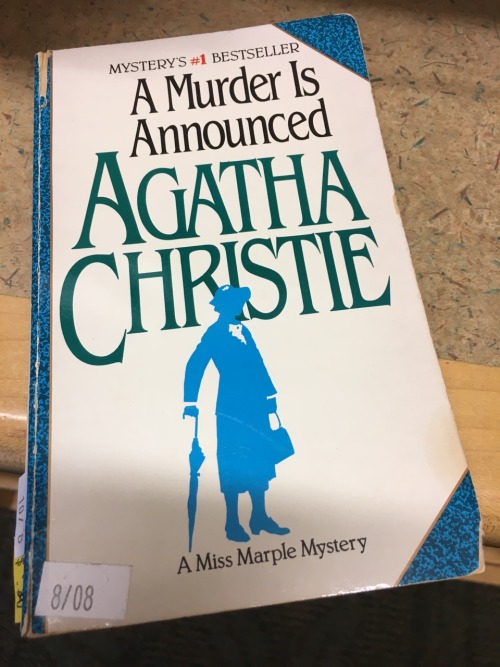 macrolit:A Murder is Announced, Agatha Christie