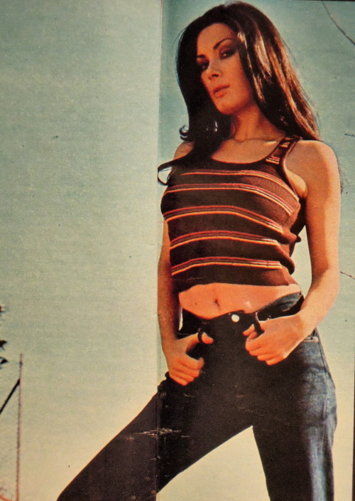 edwigefenechhotblog:   Edwige Fenech