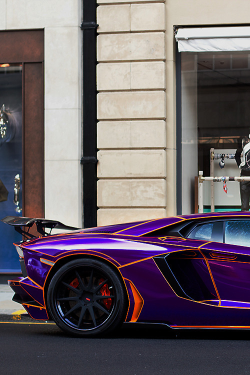 modernambition:  Aventador | More adult photos