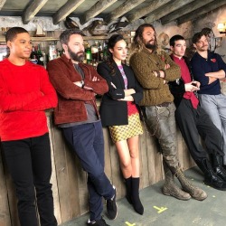 galgadotsource:prideofgypsies: My squad.