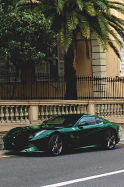 classyhustler:  Leaf green Berlinetta 