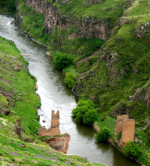 The bridge over the Akhurian river, flowing from Arpi lake dates either from the tenth century or th