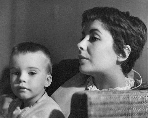  Lost photographs taken by Montgomery Clift of Elizabeth Taylor, Katharine Hepburn