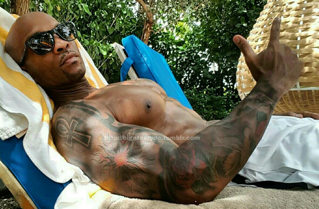 bigntastydc:  👉http://bigntastydc.tumblr.com